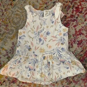 👗Savannah 24 months Dress with bunnies, gold accents, EUC